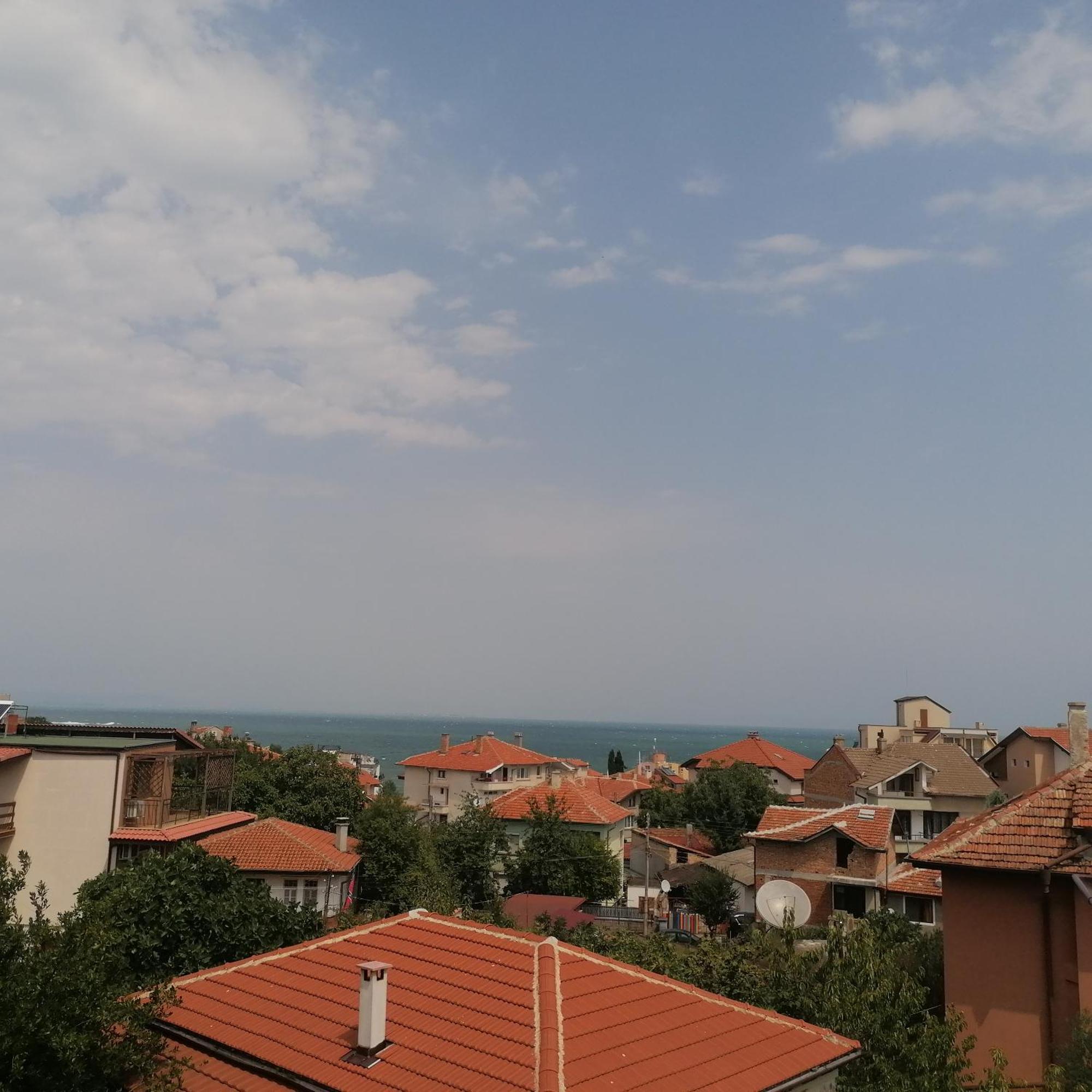 Apartments Dona Chernomorets Exterior foto
